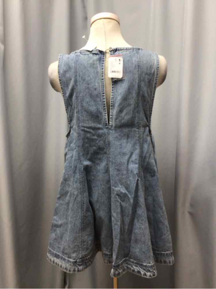 FREE PEOPLE SIZE MEDIUM Ladies BLOUSE