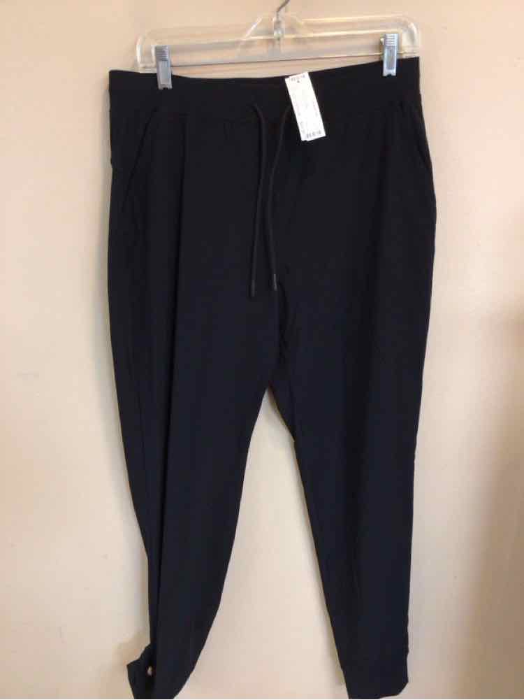 SIZE MEDIUM GREYSON Men's PANTS