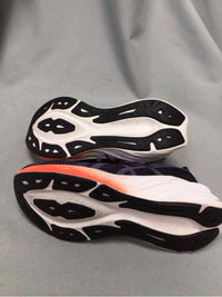 ASICS SIZE 6 1/2 Ladies SHOES
