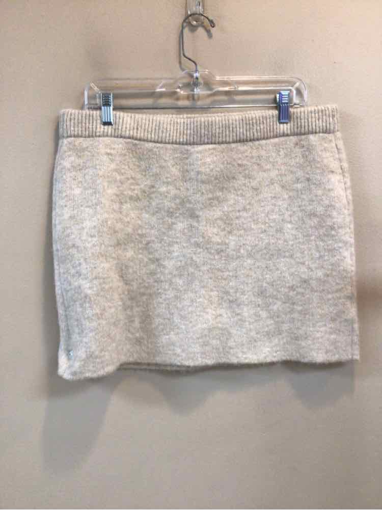 AMERICAN EAGLE SIZE LARGE Ladies SKIRT