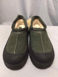 SIZE 8 UGG Men's SHOES