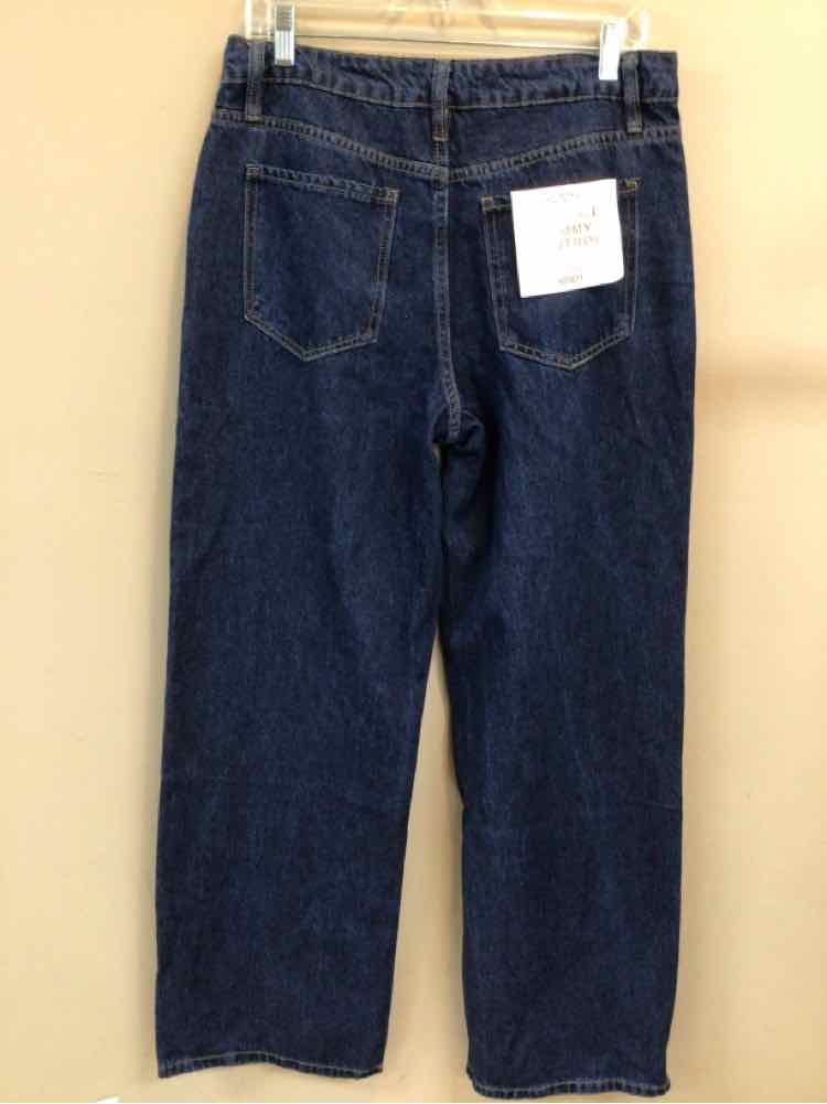 ROYALTY SIZE 8 Ladies JEANS