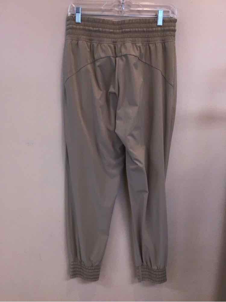 ATHLETA SIZE 6 Ladies EXERCISE