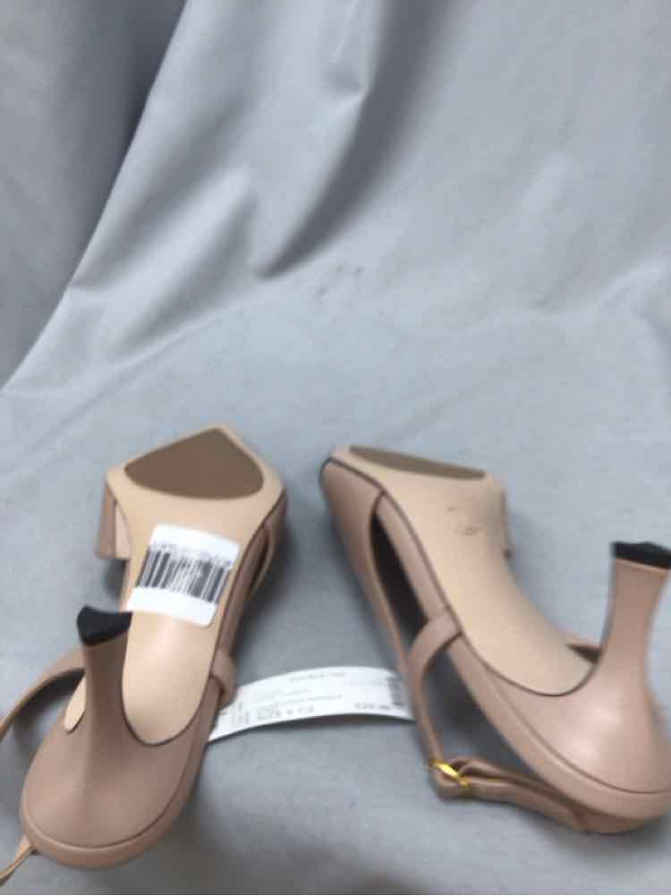 SOREL SIZE 9 1/2 Ladies SHOES