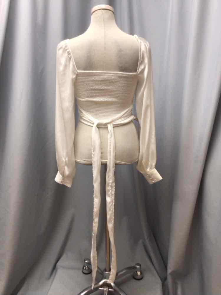 URBAN OUTFITTERS SIZE SMALL Ladies BLOUSE