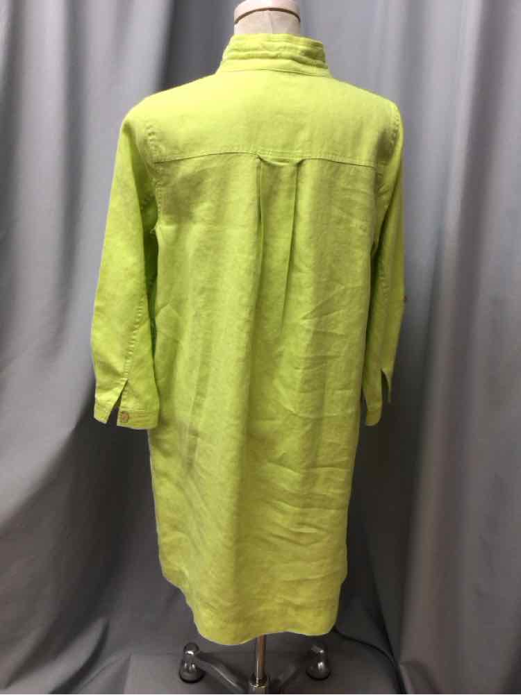 JOHN MARK SIZE MEDIUM PET Ladies DRESS