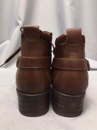 TAOS SIZE 10 Ladies SHOES