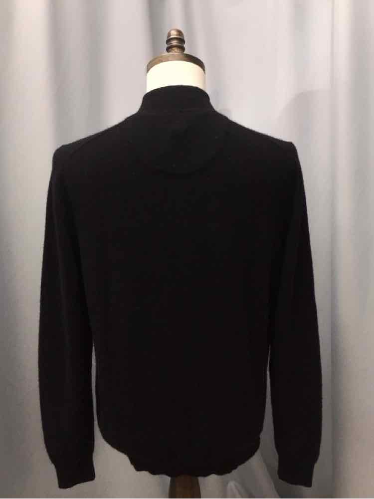SIZE MEDIUM NORDSTROM Men's SHIRTS
