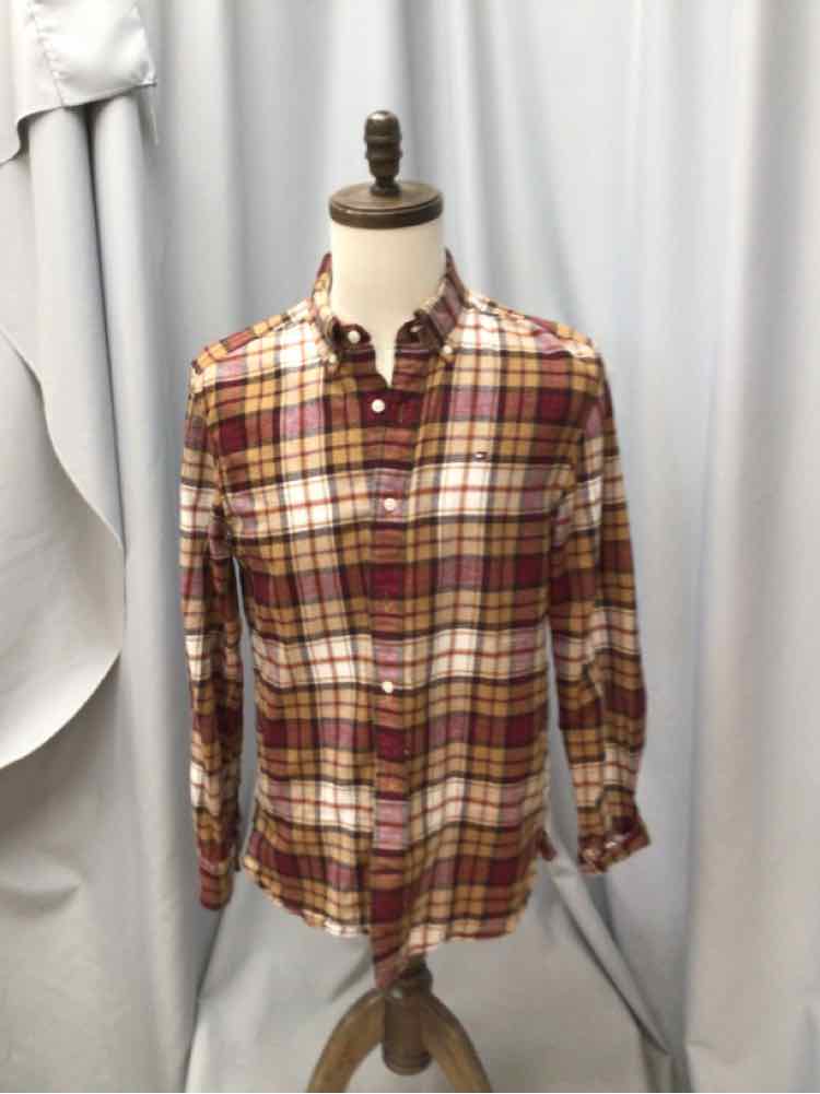 SIZE MEDIUM TOMMY HILFIGER Men's SHIRTS