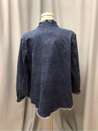 MULTIPLES SIZE LARGE Ladies JACKET