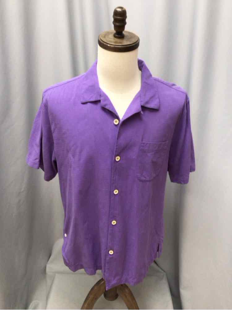 SIZE LARGE TOMMY BAHAMA Men's SHIRTS