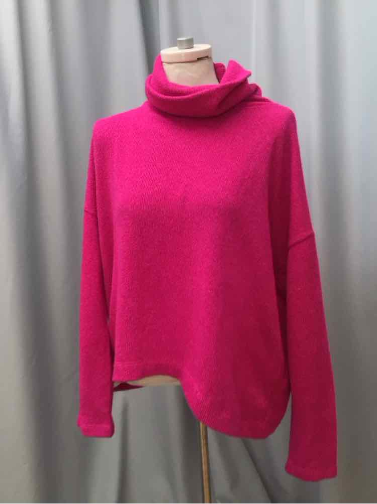 CIARA SUN WOO SIZE MEDIUM Ladies TOP