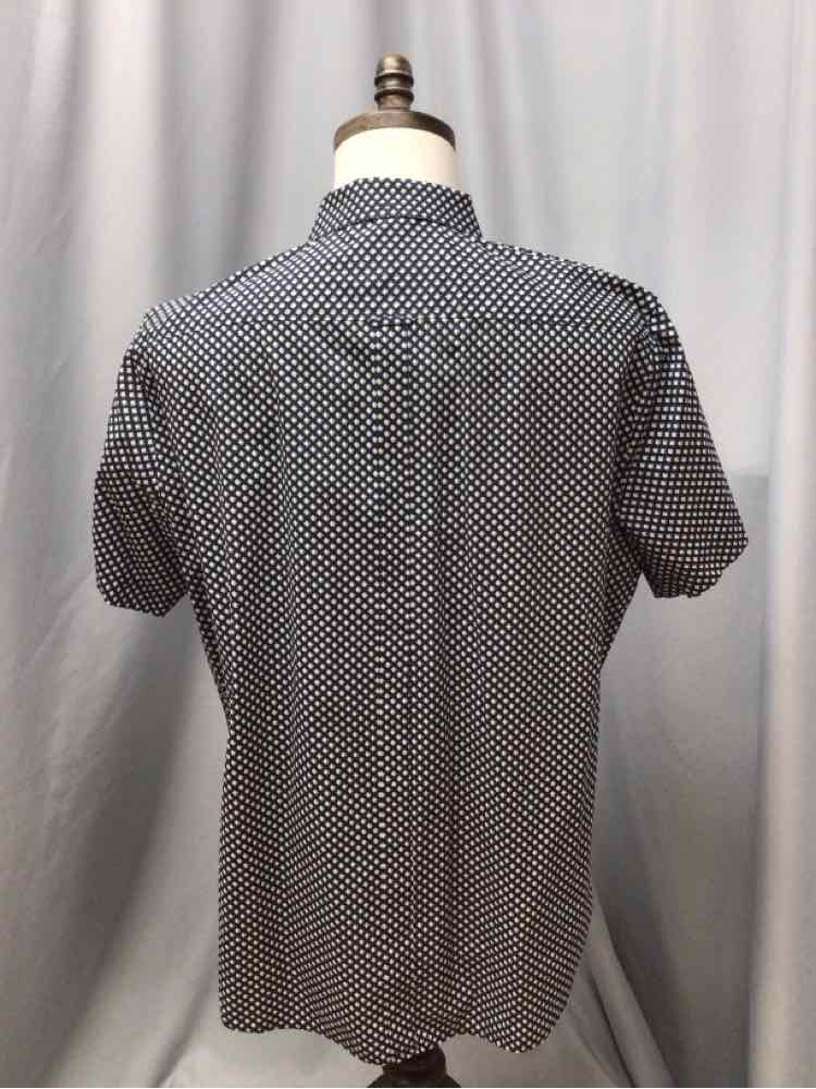 SIZE LARGE BEN SHERMAN Men's SHIRTS