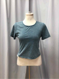 SUNDRY SIZE XSMALL Ladies TOP