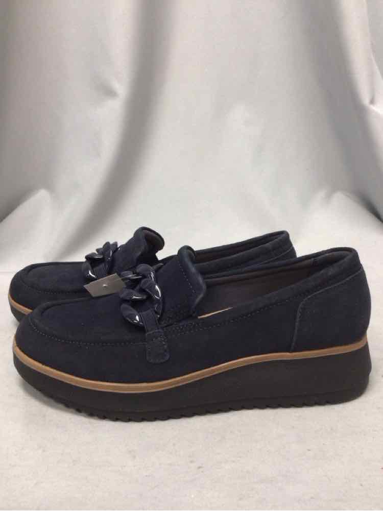 CLARKS SIZE 10 Ladies SHOES
