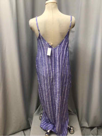ELAN SIZE SMALL Ladies DRESS