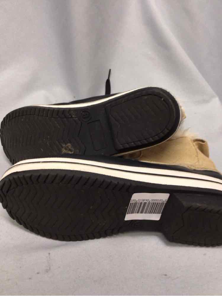 SIZE 8 Ladies SHOES