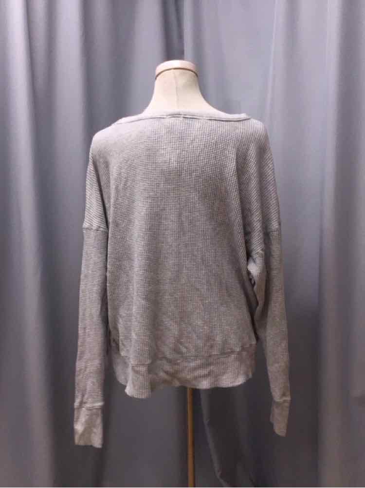 OFFLINE SIZE LARGE Ladies TOP