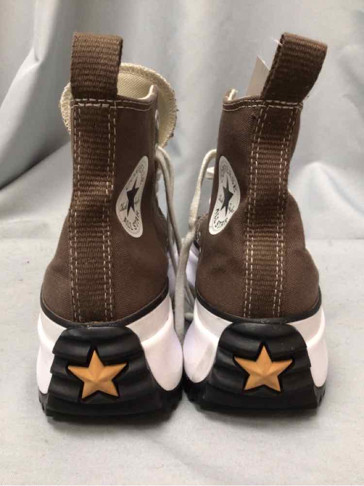 CONVERSE SIZE 8 Ladies SHOES