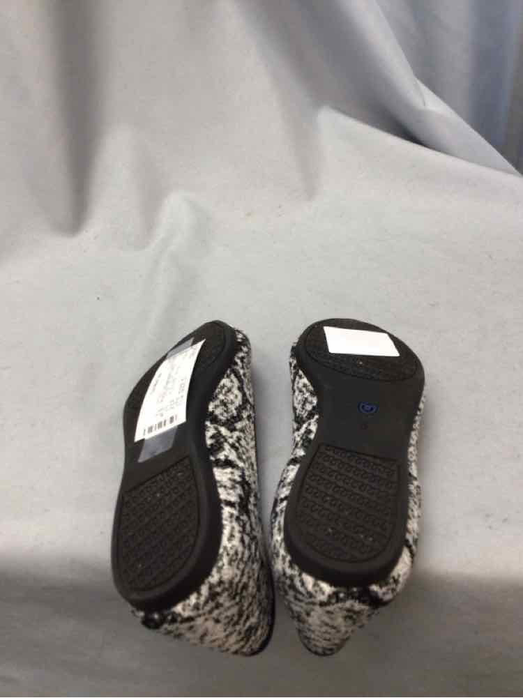 ROTHYS SIZE 5 Ladies SHOES