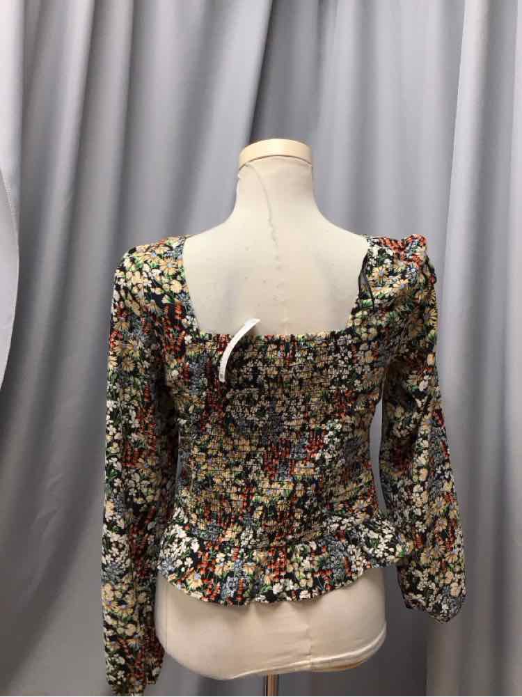 H & M SIZE SMALL Ladies BLOUSE