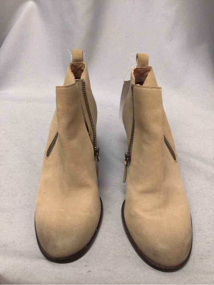 CASLON SIZE 7 1/2 Ladies SHOES