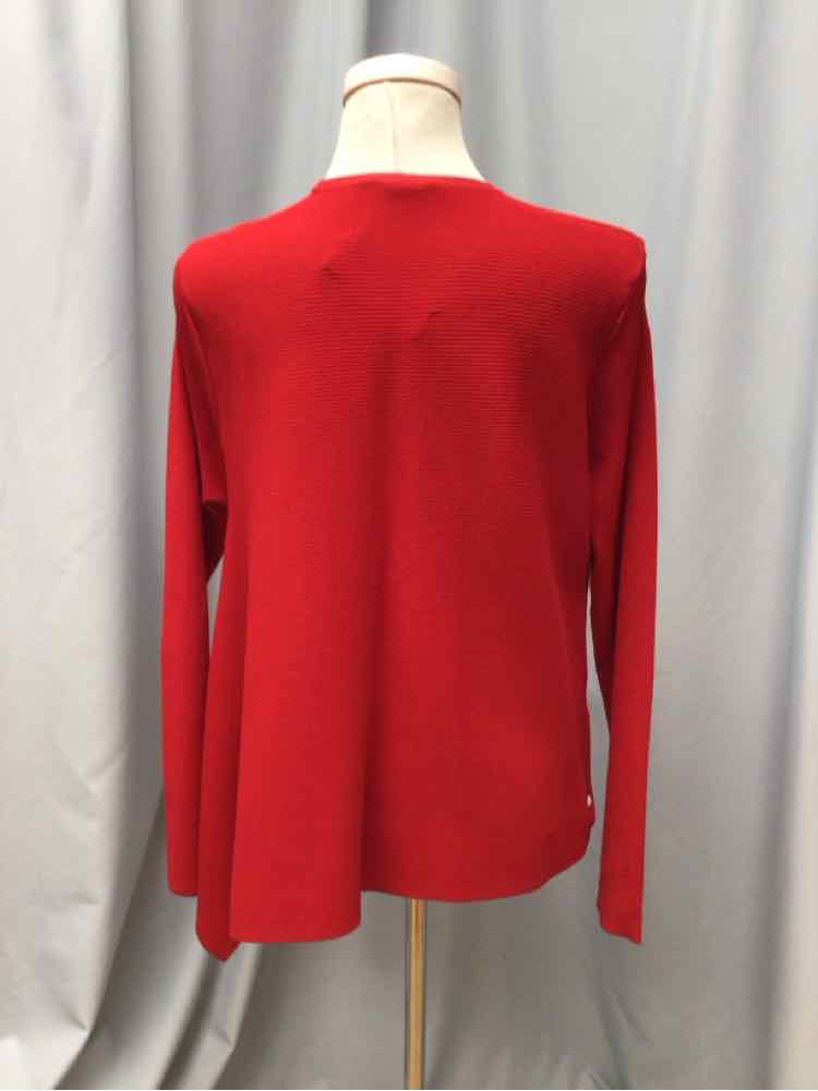 DEREK LAM SIZE MEDIUM Ladies TOP
