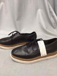 BLEECKER & BOND SIZE 7 1/2 Ladies SHOES