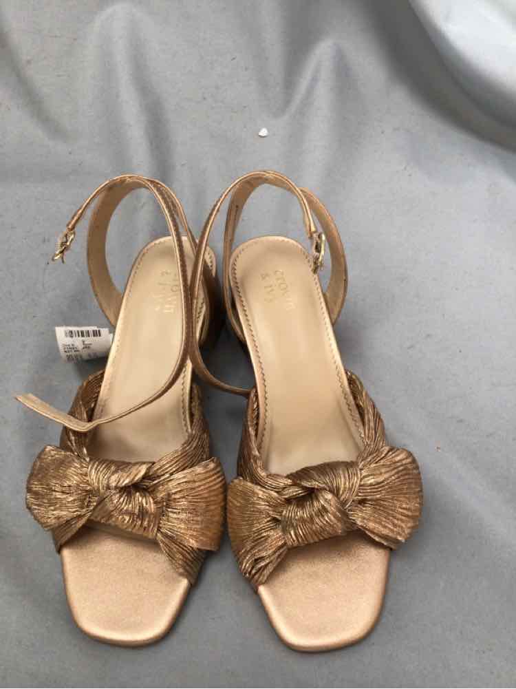 CROWN & IVY SIZE 7 Ladies SHOES