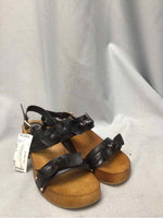 SIZE 10 Ladies SHOES