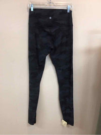 LULULEMON SIZE 10 Ladies EXERCISE