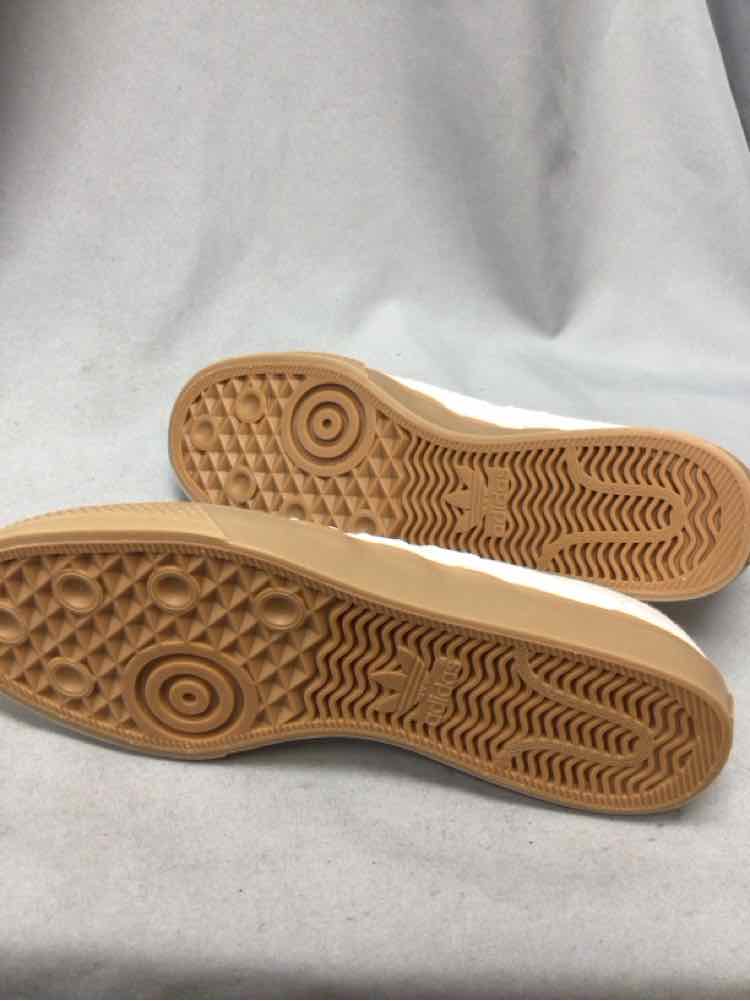 SIZE 10 ADIDAS Men's SHOES