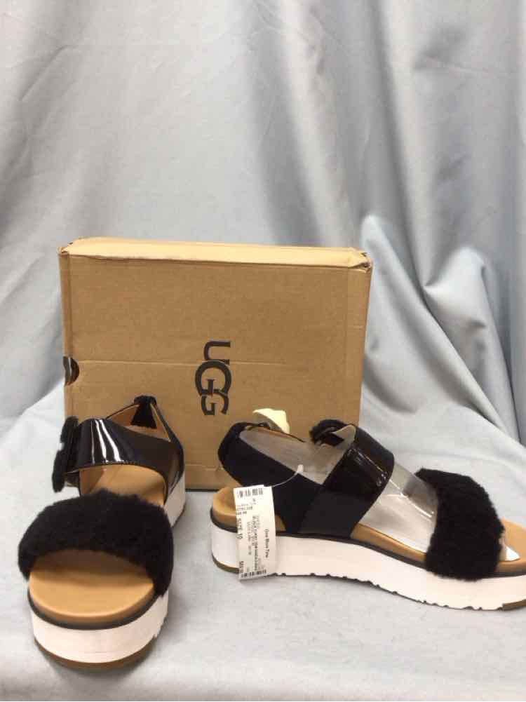 UGG SIZE 10 Ladies SHOES
