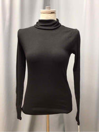 FREE ASSEMBLE SIZE SMALL Ladies TOP