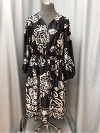 LANE BRYANT SIZE 24 Ladies DRESS