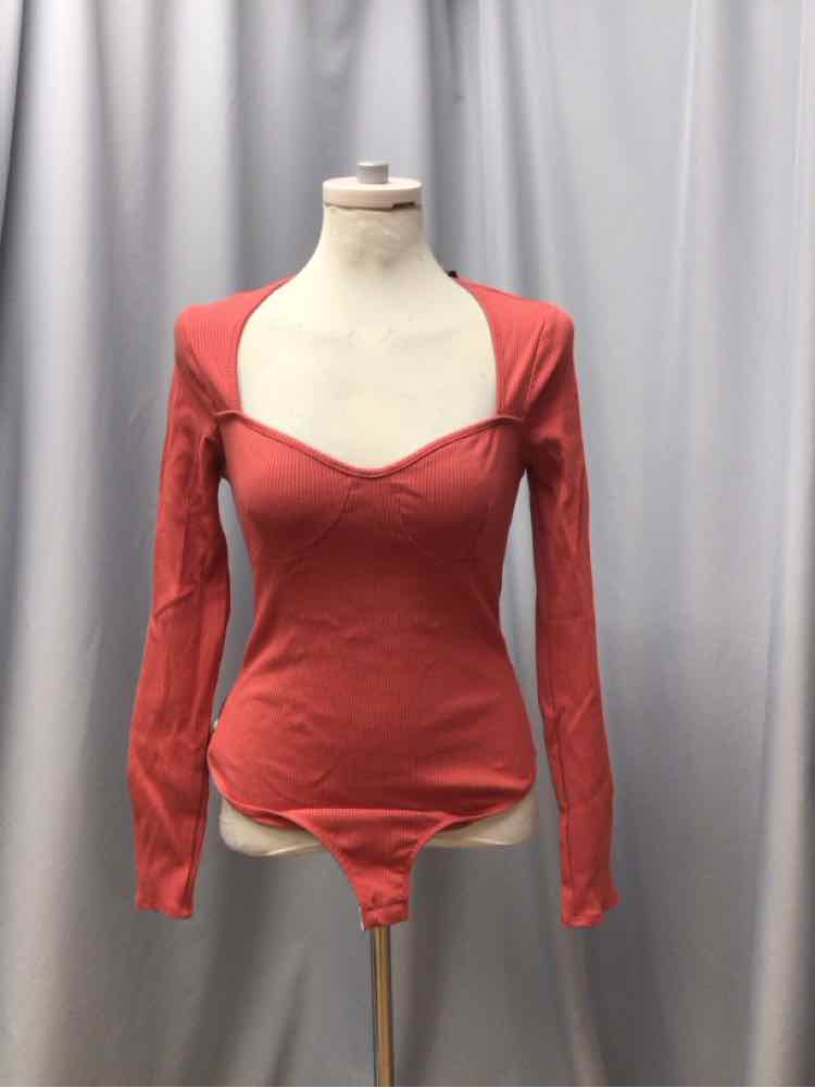 LOFT SIZE LARGE Ladies TOP