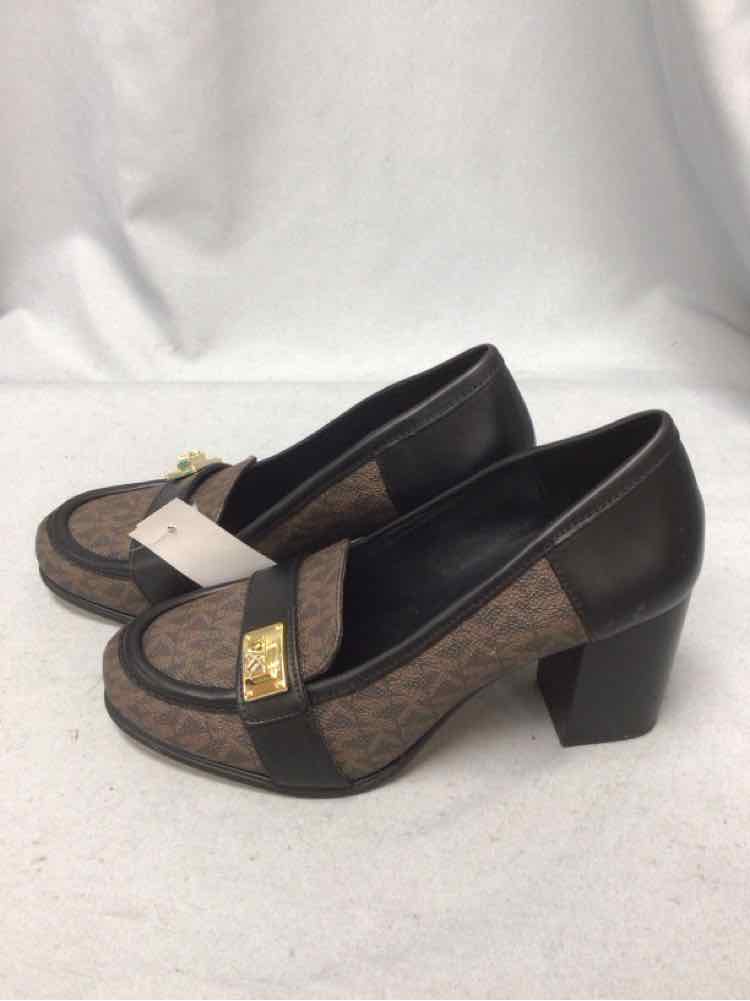 MICHAEL KORS SIZE 6 Ladies SHOES