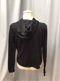 FRIENDS SIZE MEDIUM Ladies TOP
