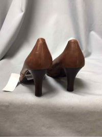 SOFT SIZE 11 Ladies SHOES