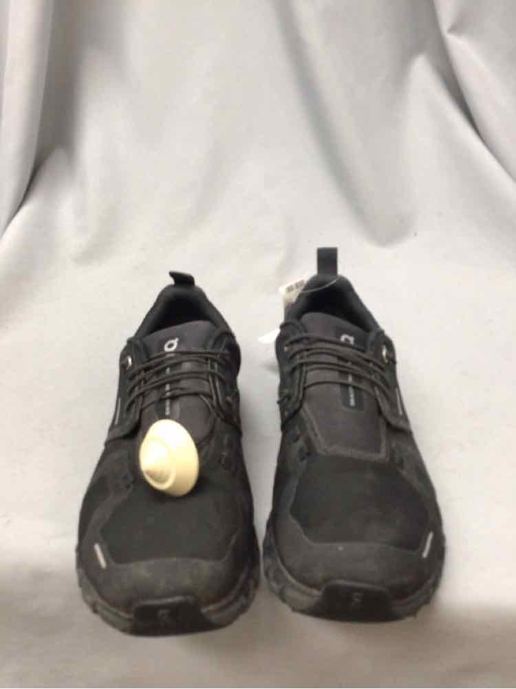 SIZE 9 1/2 ON CLOUD Men's SHOES