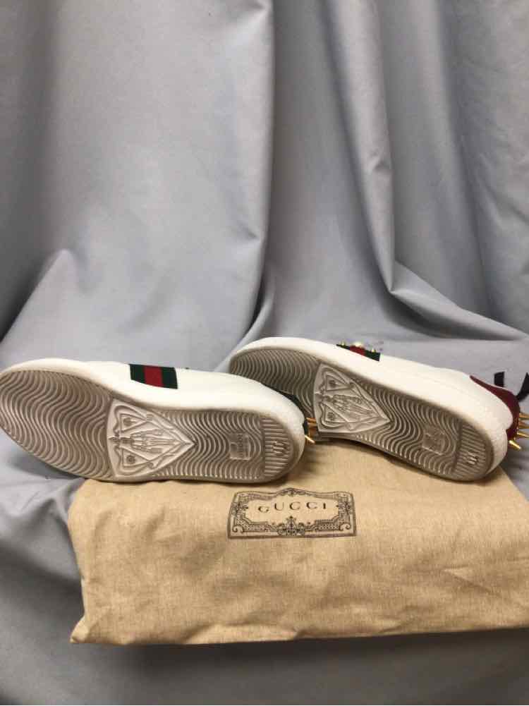 GUCCI SIZE 39 1/2 Ladies SHOES