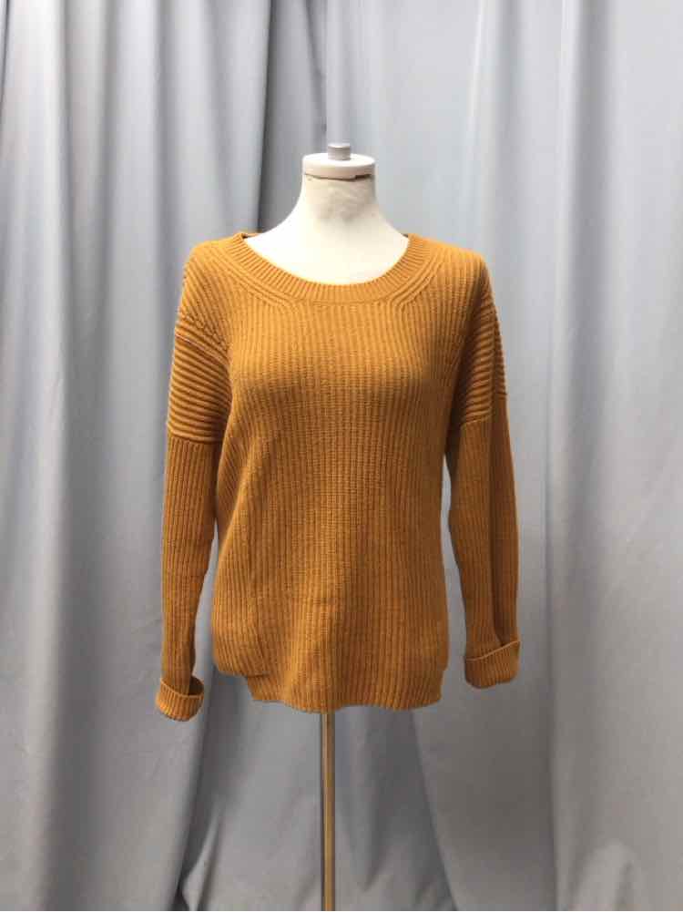 CABI SIZE SMALL Ladies TOP