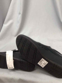 CLARKS SIZE 7 1/2 Ladies SHOES