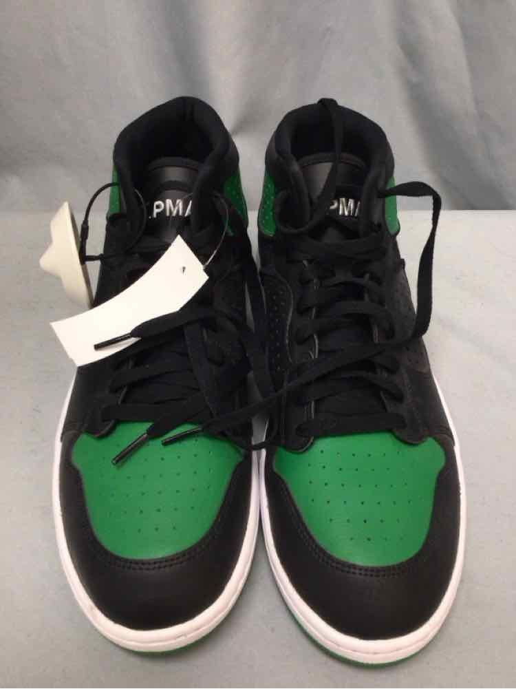 SIZE 12 AIR JORDAN Men's SHOES