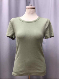 GAP SIZE MEDIUM Ladies TOP