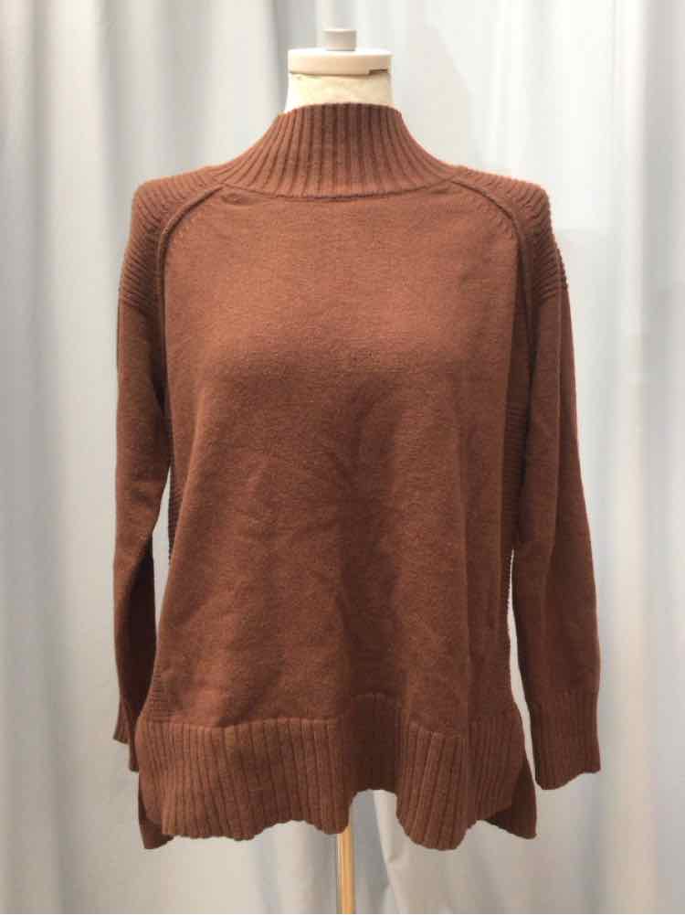 ADRIANNA PAPELL SIZE MEDIUM Ladies TOP