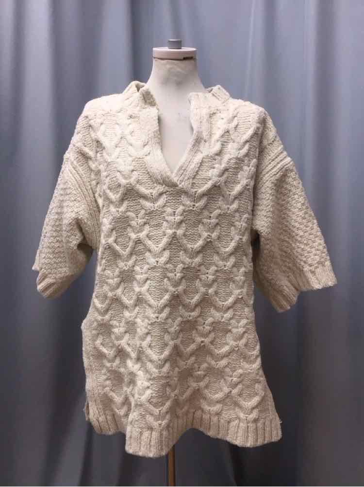 MOTH SIZE XS/S Ladies TOP
