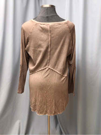 POL SIZE 2 X Ladies TOP