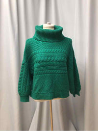 ALICE + OLIVIA SIZE LARGE Ladies TOP