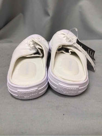 CONVERSE SIZE 10 1/2 Ladies SHOES